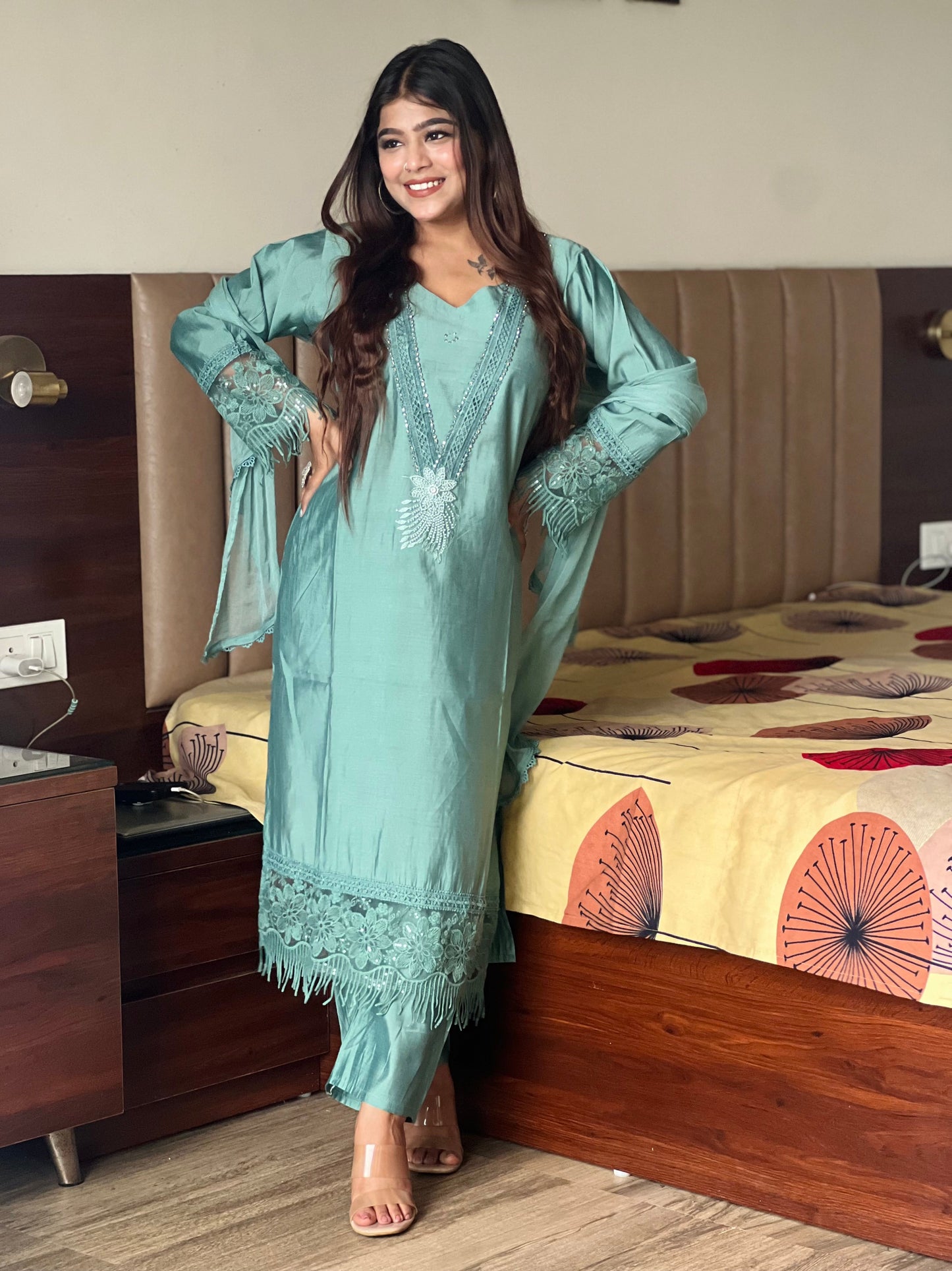 Pakistani Style Suit