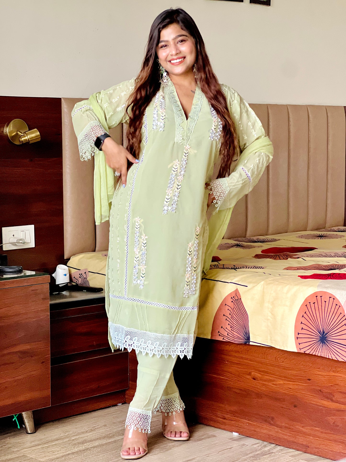 Pakistani Style Suit